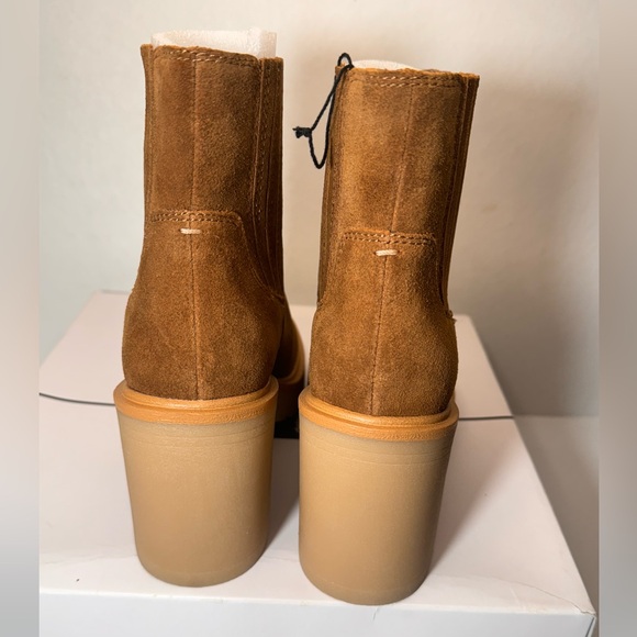 Dolce Vita Caster H2O Booties camel suede casual classic fall winter stylish - Picture 6 of 11